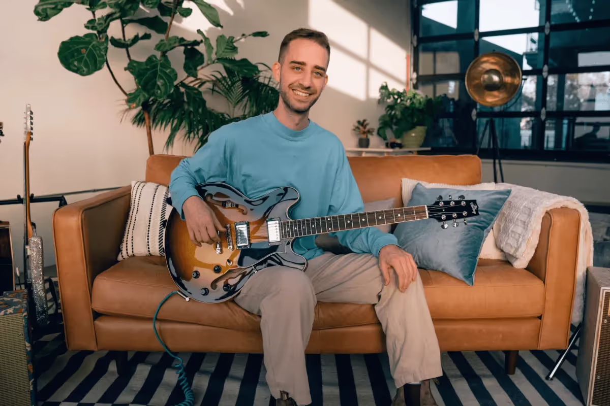 Fret Chat: Interview with Nicholas Veinoglou